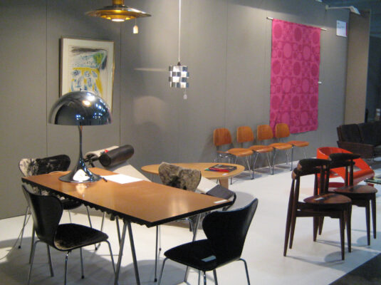 Zitzo booth at the Vintage Design Show 2011