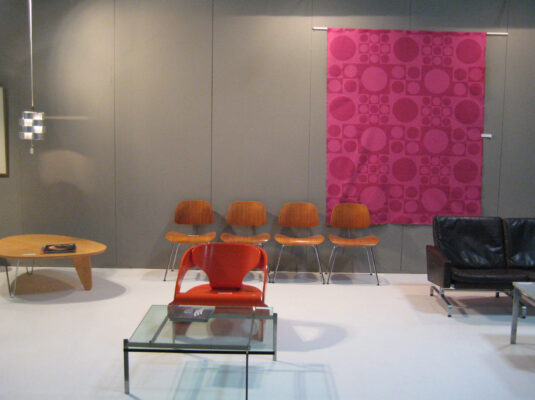 Zitzo booth at the Vintage Design Show 2011