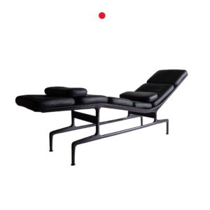 Charles & Ray Eames ES106 Chaise Longue for Herman Miller